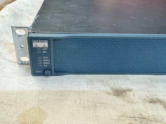 CISCO Catalyst 3560 series PoE-24 - 2