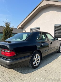 Mercedes benz E 220 cdi - 2