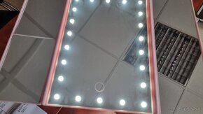 Zrkadlo s led svetlom - 2