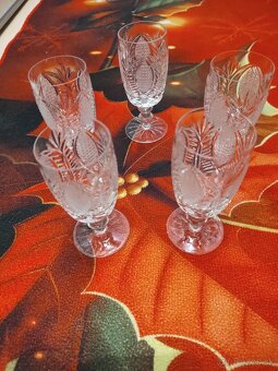 Krištáľova suprava - 2