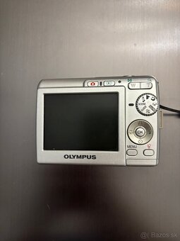 olympus fe-180 - 2