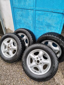 5x114,3 r 16 215x65r16. ,, rezervácia,, - 2