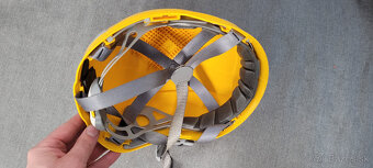 prilba Petzl Vertex Best - žltá - zánovná, 2 x použitá - 2
