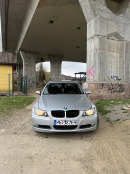 BMW E90 - 2