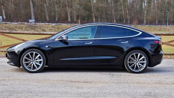 Tesla Model 3 Standard Range Plus RWD 239kw SK značky - 2