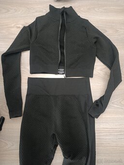 Balík oblečenia S/M - 2