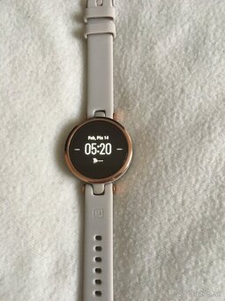 Smart hodinky Garmin Lily - 2