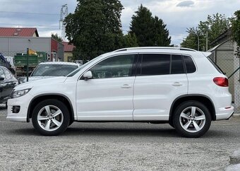 Volkswagen Tiguan 2.0TDi 103kw R-Line 4x4 DSG nafta automat - 2