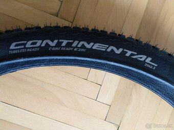 Continental Race King II 29x2.20" ShieldWall plášte, kevlar - 2