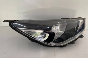 Kia Rio IV 2017- pravé predné sveťo - 2