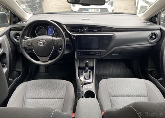 Toyota Corolla 1.6-AUTOMAT-KAMERA-NÍZKÉ KM - 2