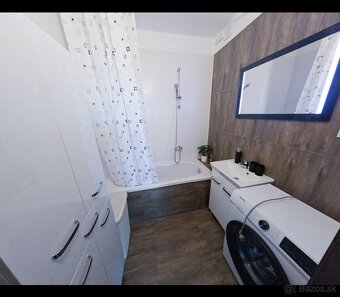 Prenajom 3 izboveho bytu - Poprad, Stary Juh - 2