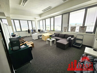 Na prenájom komerčný, kancelársky priestor, 47 m2, Trenčín, - 2