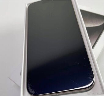 Predám IPhone 15 pro - 2