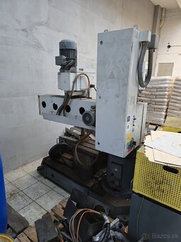 Radiálna vŕtačka MAS VO 32 - 2