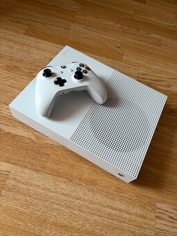 Xbox one s - 2