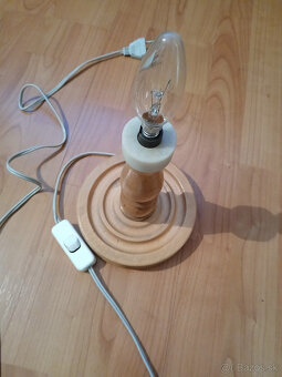 Predám stolnú lampu - 2