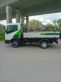 Predam Nissan Cabstar trojstranny sklapač r.v.2011 - 2