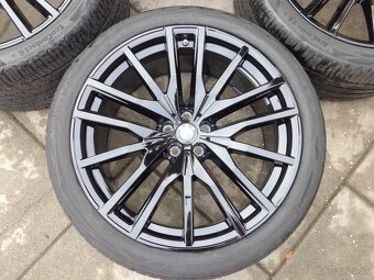 5x112 R22 BMW X6 G06 / G05 orig.letna sada kolies s TPMS - 2
