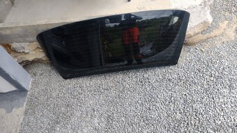 zadne avant sklo audi a4 s4 b6 b7 - 2