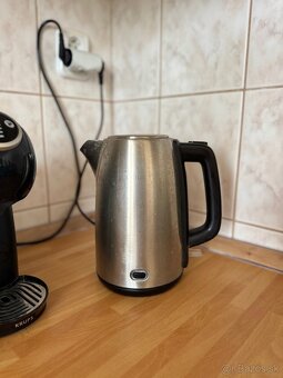 Rýchlovarná kanvica Philips – 1.7L, nerezová oceľ - 2
