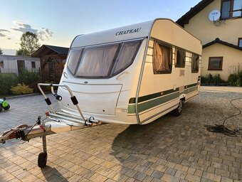 Obytny prives Chateau Calista 450 (466) - 2005 rok, mover - 2