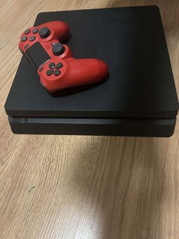 Ps4 s ovládačom - 2