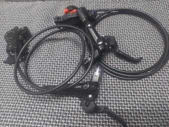 Brzdy Shimano MT500 - 2