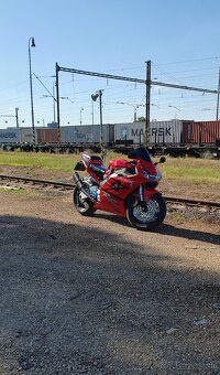 Honda Cbr 954 fireblade - 2