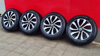 VOLKSWAGEN GOLF ORIGINÁL HLINÍKOVÉ DISKY 5x112 - 2