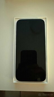 iPhone Air 256 GB Sky Blue - 2