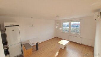 Predám 2 izbový byt - 2