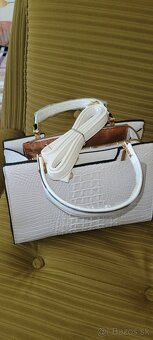 Biela elegantná kabelka - 2