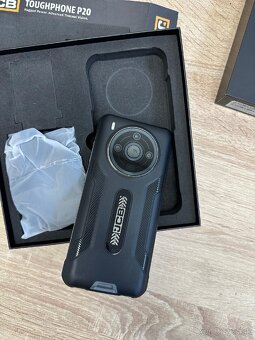 JCB Tohughphone p20 - 2