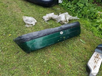 Zadný nárazník Renault Clio 1998 - 2