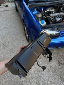 CD-menič VW GOLF 4 - 2