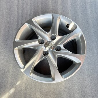 15" Hliníkové disky PEUGEOT - 2