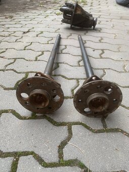 Poloosy Lada Vaz - 2