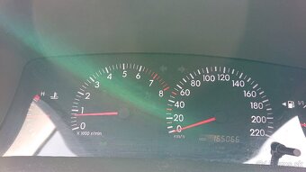 Mitsubishi Outlander - 2