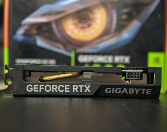 GGIGABYTE WINDFORCE OC RTX 4060 8GB - 2