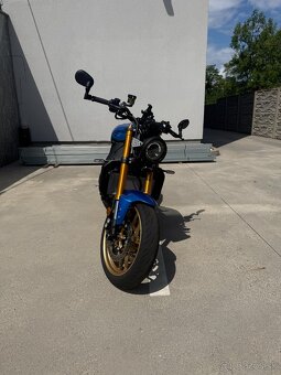 Yamaha XSR 900 - 2