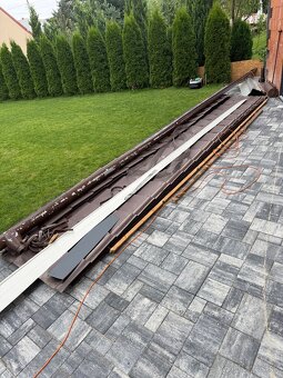 Plech, strecha, krytina cca 60m2 - 2