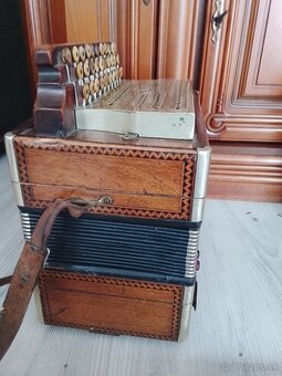 Heligonka Hlaváček 2 hlas - 2