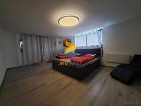 JKV REAL | Ponúkame na predaj 6 izbový dom v obci Merašice - 2