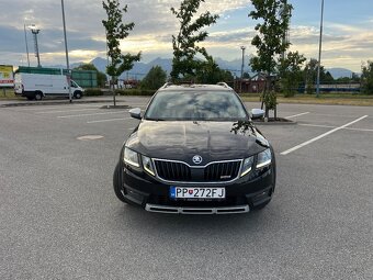 Škoda Octavia Combi Scout - 2