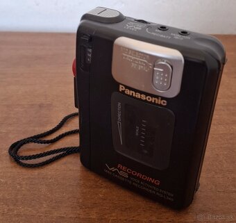 PANASONIC RQ-L349 (Recorder-Walkman) - 2