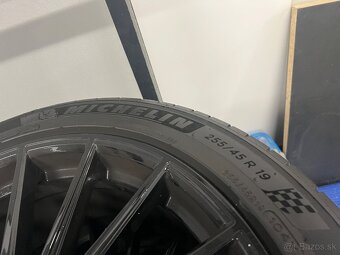 letne pneumatiky 255/45r19 michelin pilot sport 4 - 2