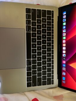Predám MacBook Pro 13-inch, 2017 - 2