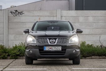 Nissan Qashqai 2.0 benzín - 2