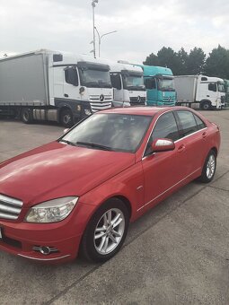Mercedes-Benz - 2